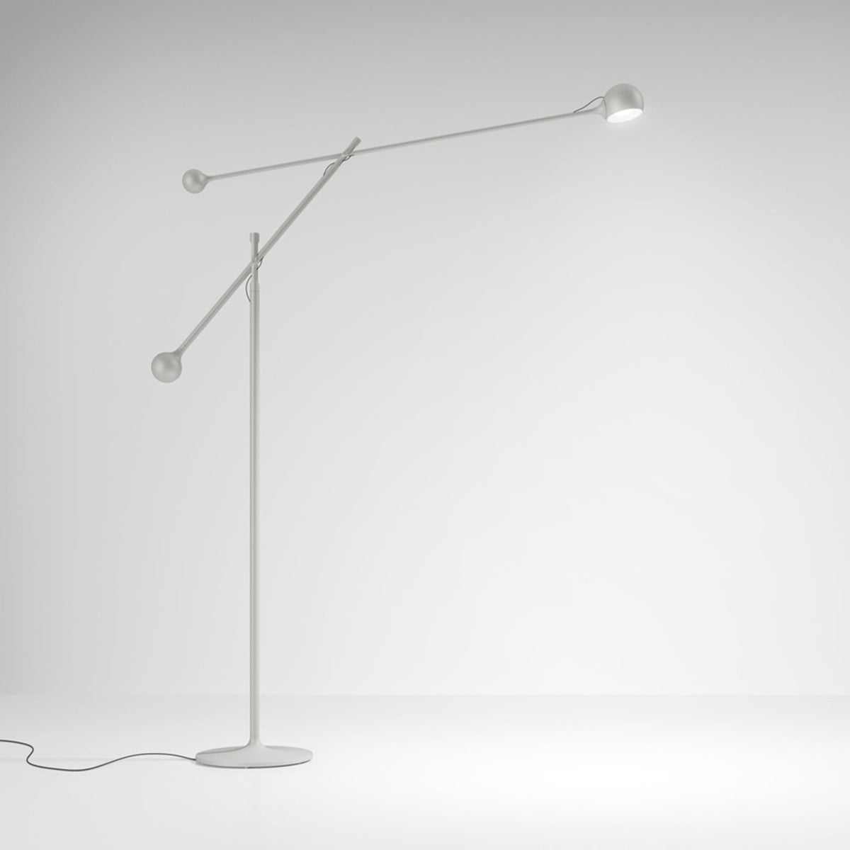 Artemide Ixa Terra Piantana