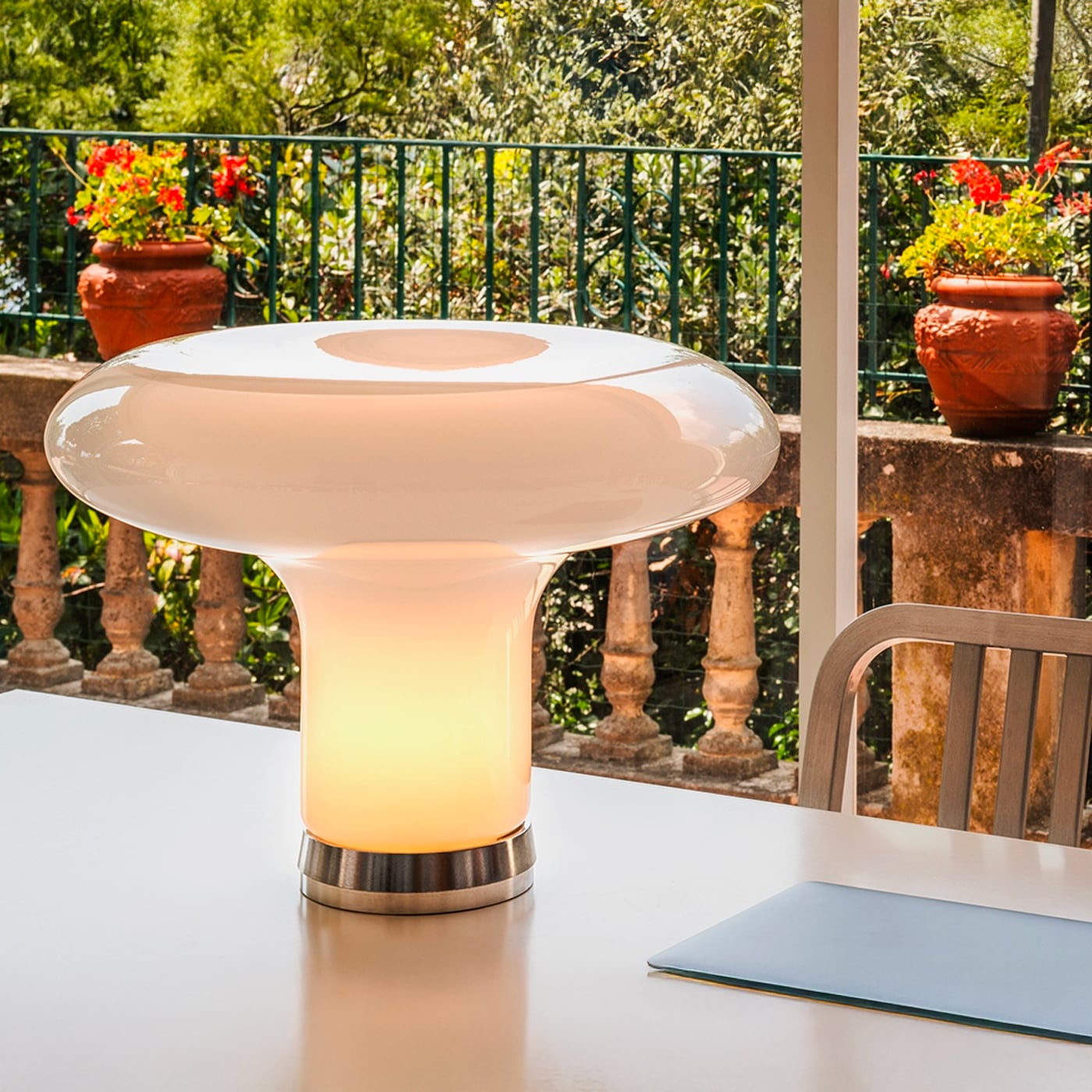 Artemide Lesbo Lampada tavolo