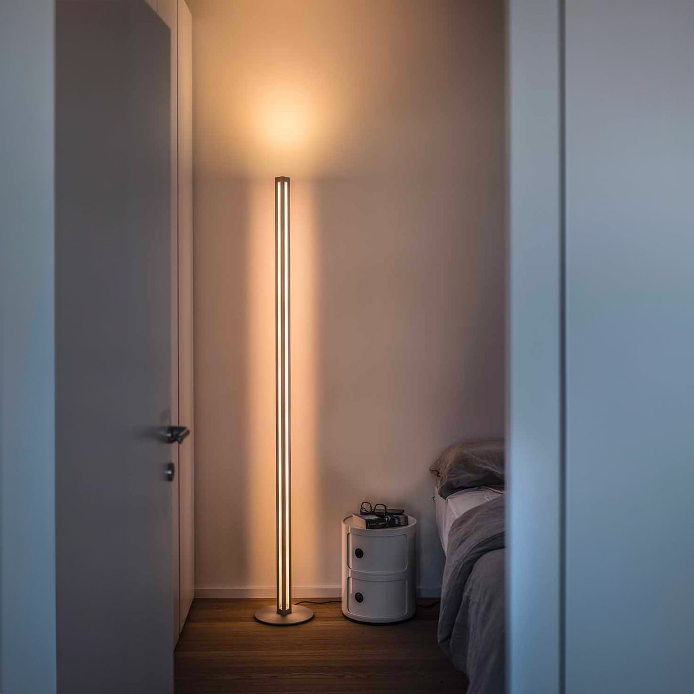 Foscarini Chiaroscura Piantana