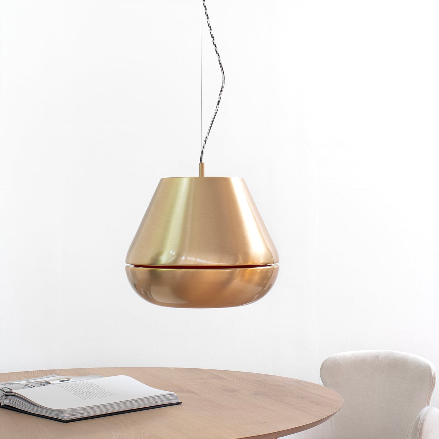 Hind Rabii 3X3X3 Sospensione