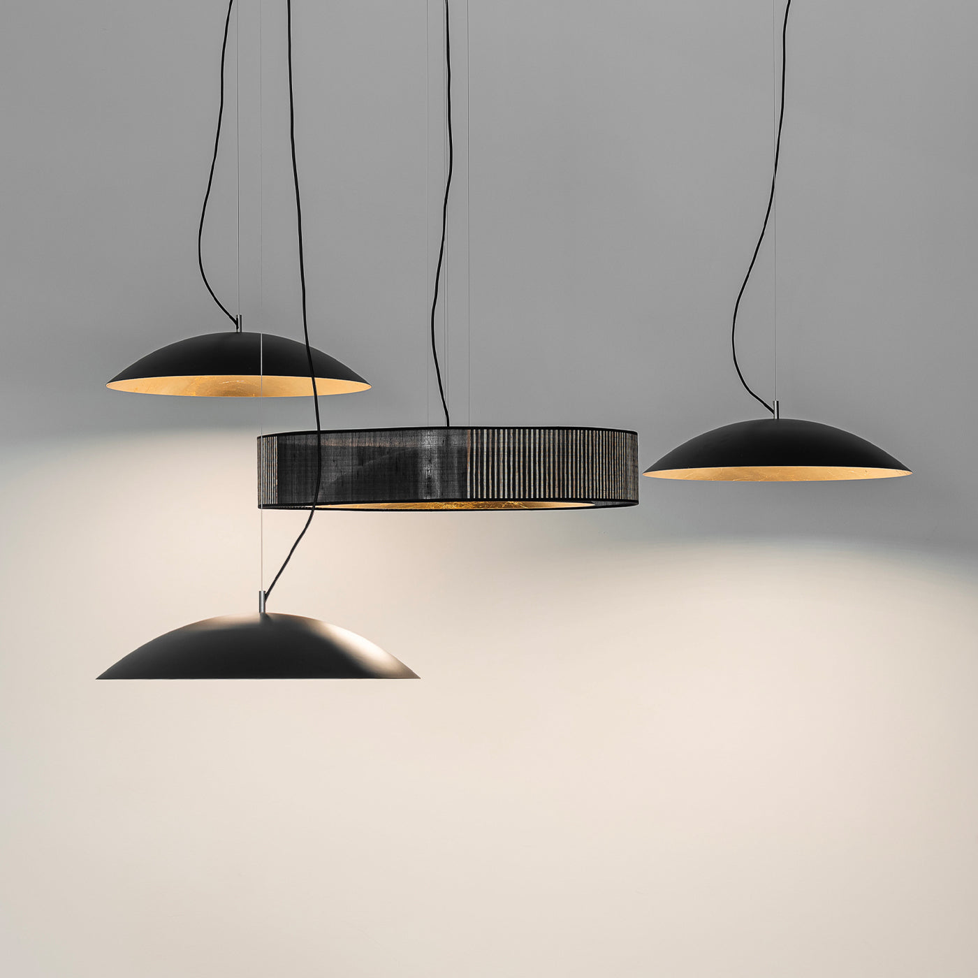 Hind Rabii Ond'a Sospensione con paralume