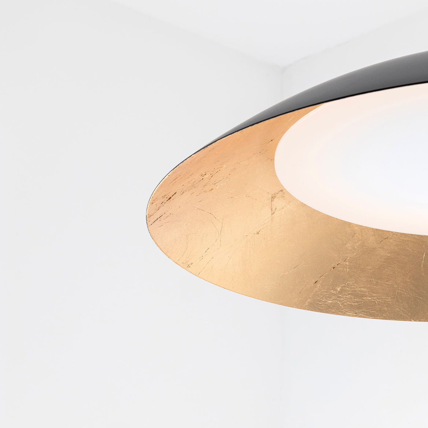 Hind Rabii Ond'a Sospensione