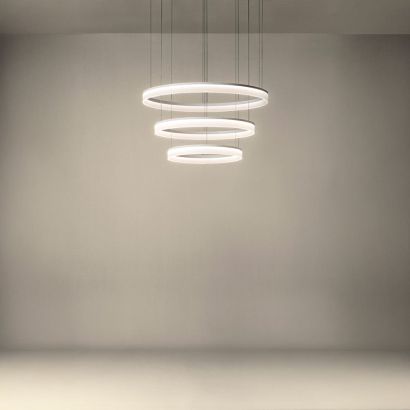 LedsC4 Circ Sospensione Tripla