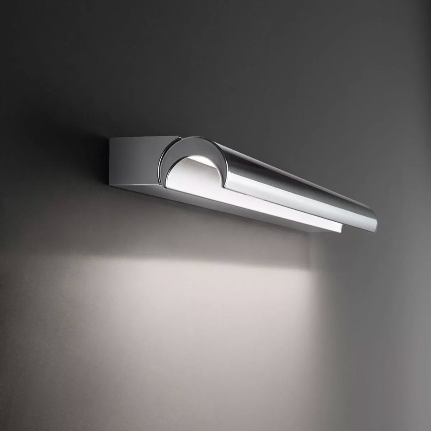 Linea Light Halfpipe Applique