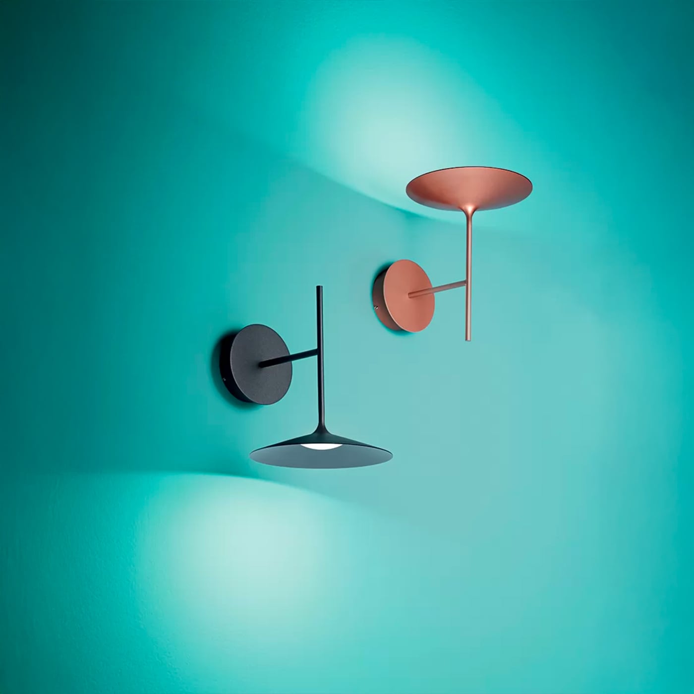 Linea Light Poe Applique