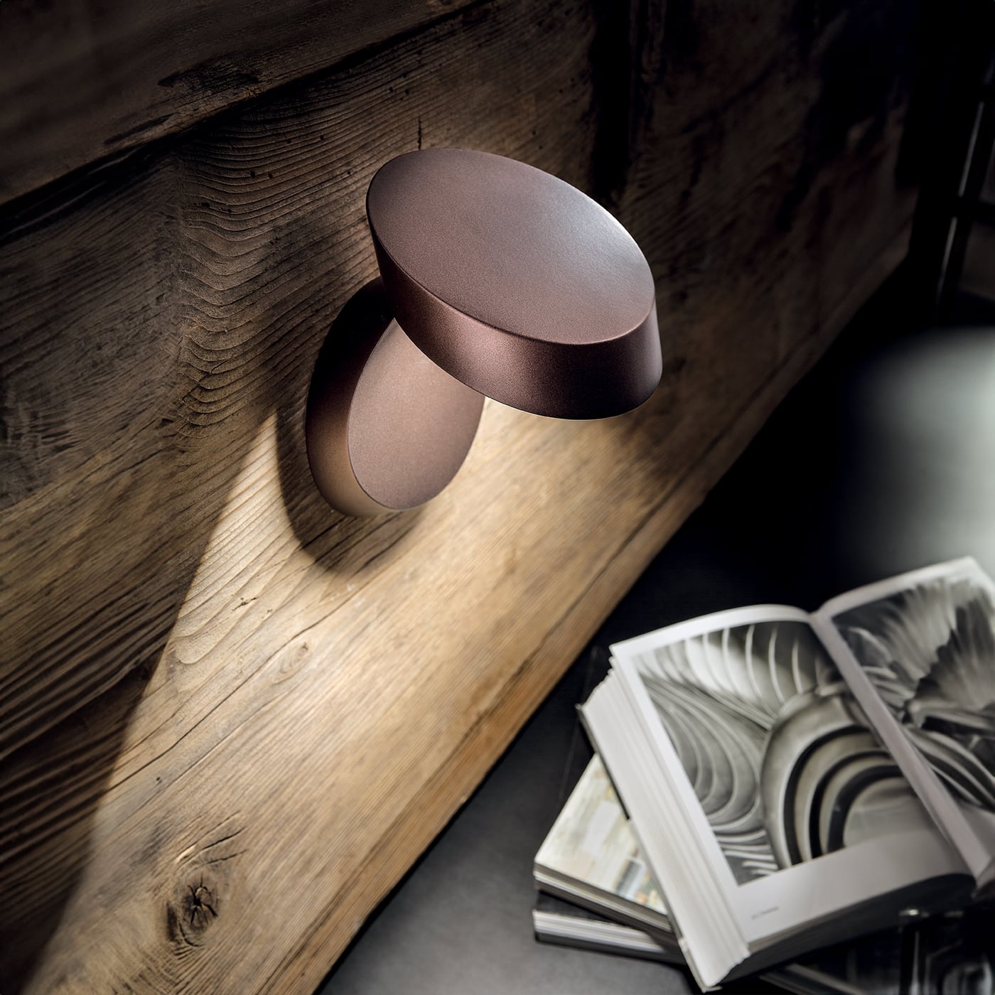 Lodes Pin-Up Applique