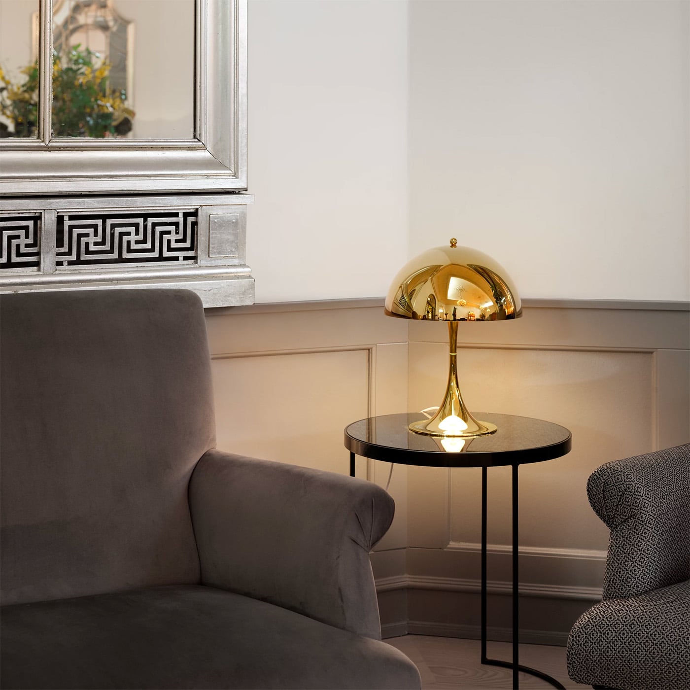 Louis Poulsen Panthella 320 Lampada da tavolo