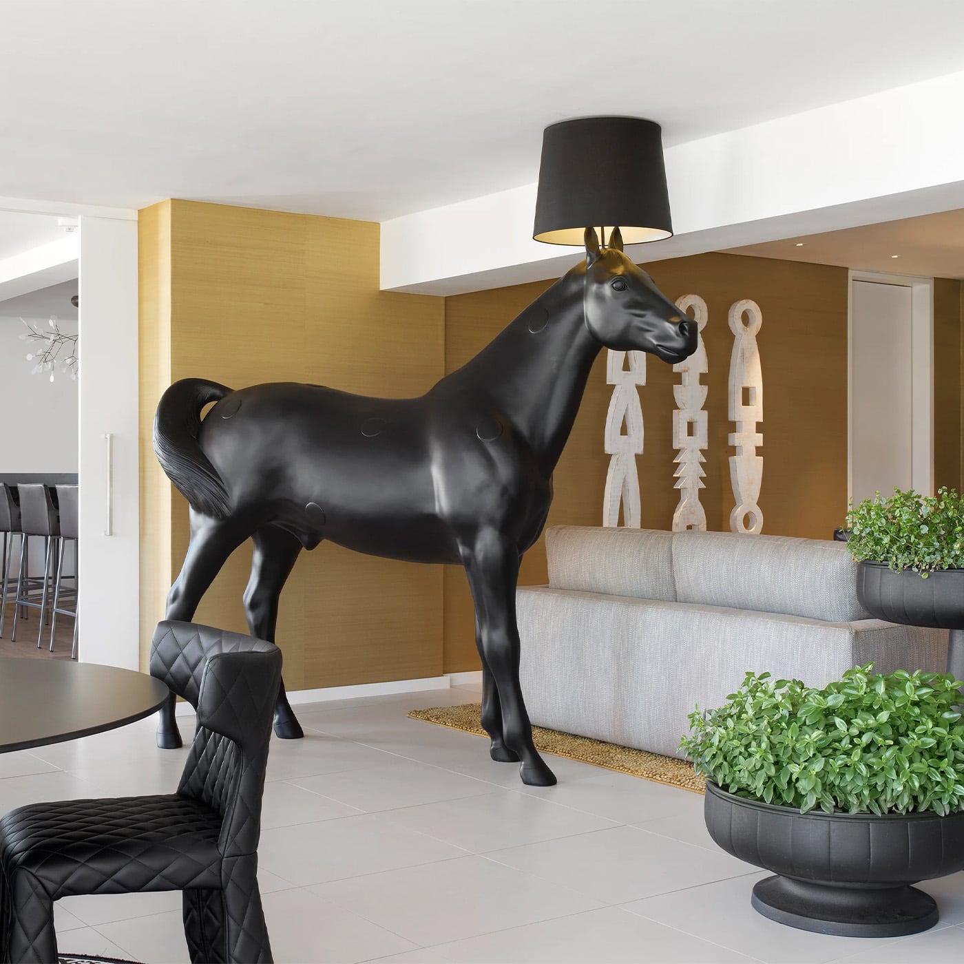 Moooi Horse Lamp