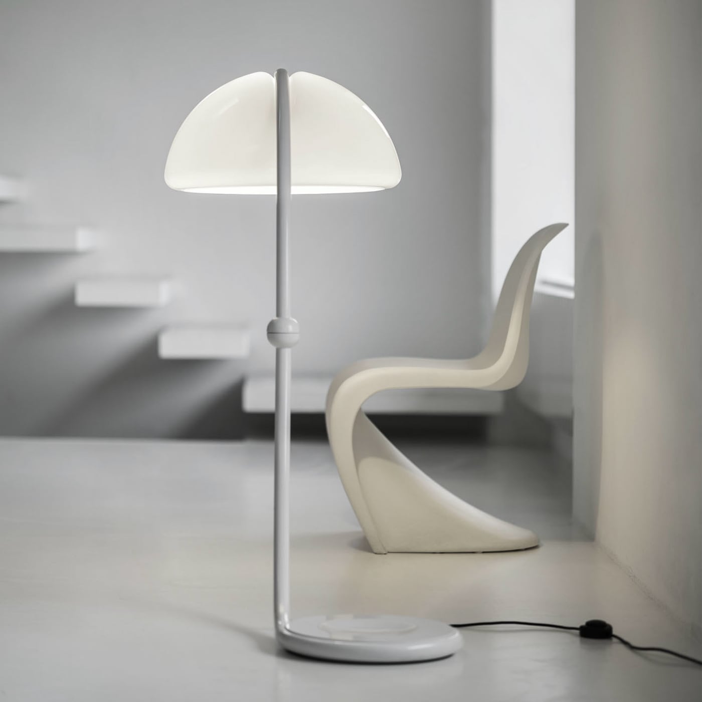 Martinelli Luce Serpente Piantana