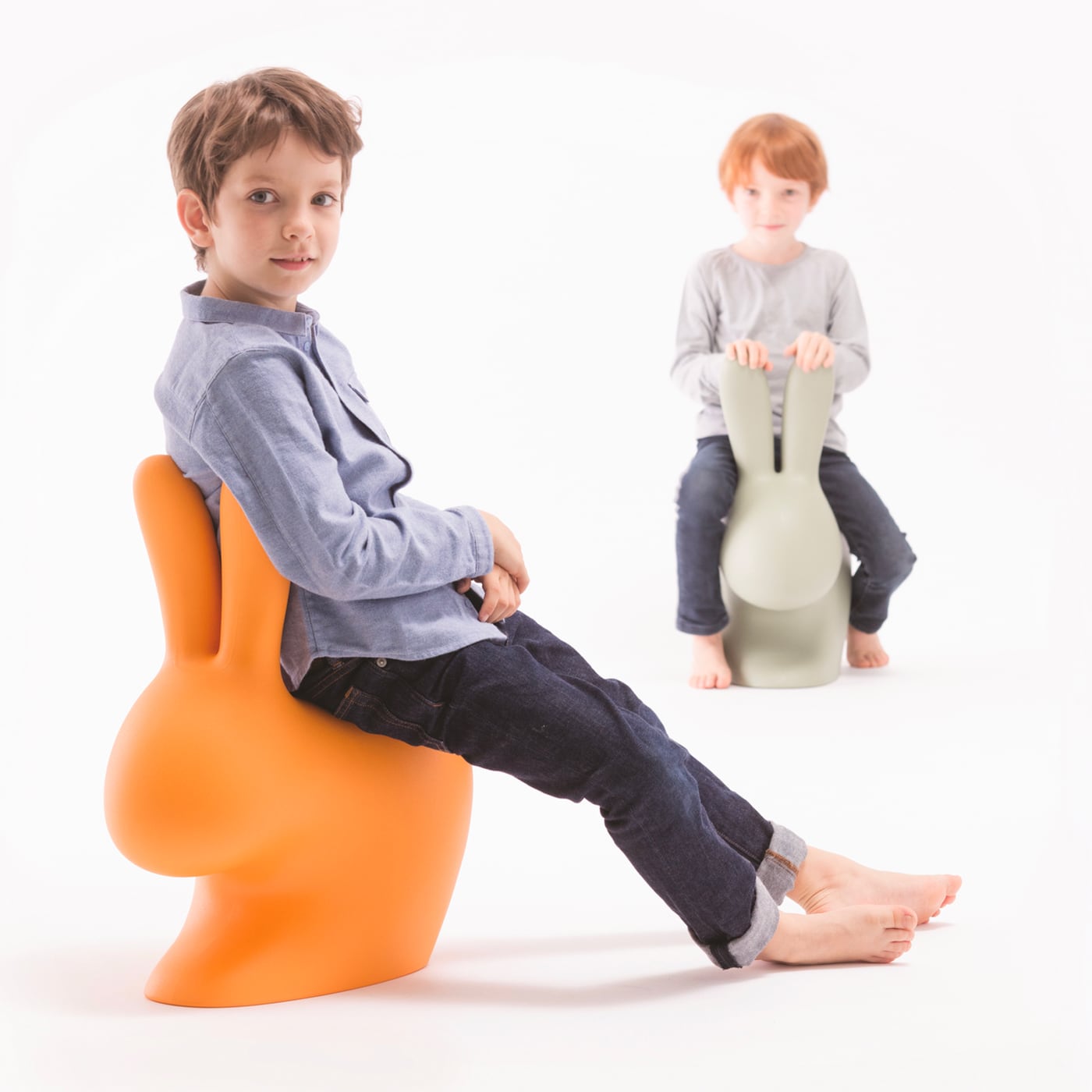 Qeeboo Rabbit Sedia Baby in polietilene