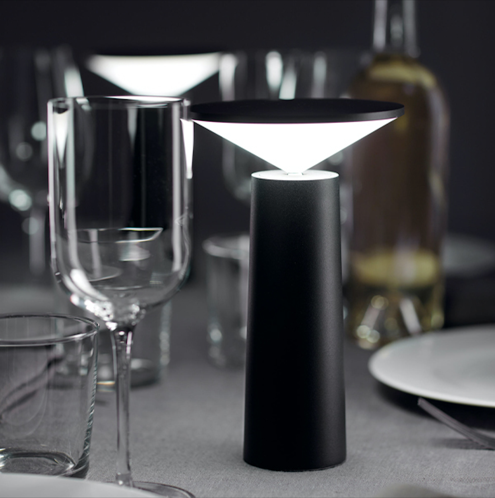 LedsC4 Cocktail Lampada ricaricabile