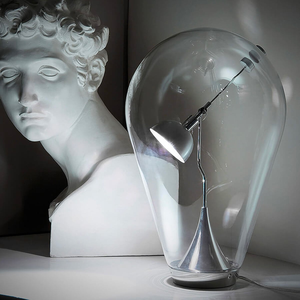 Lodes Blow Lampada da tavolo