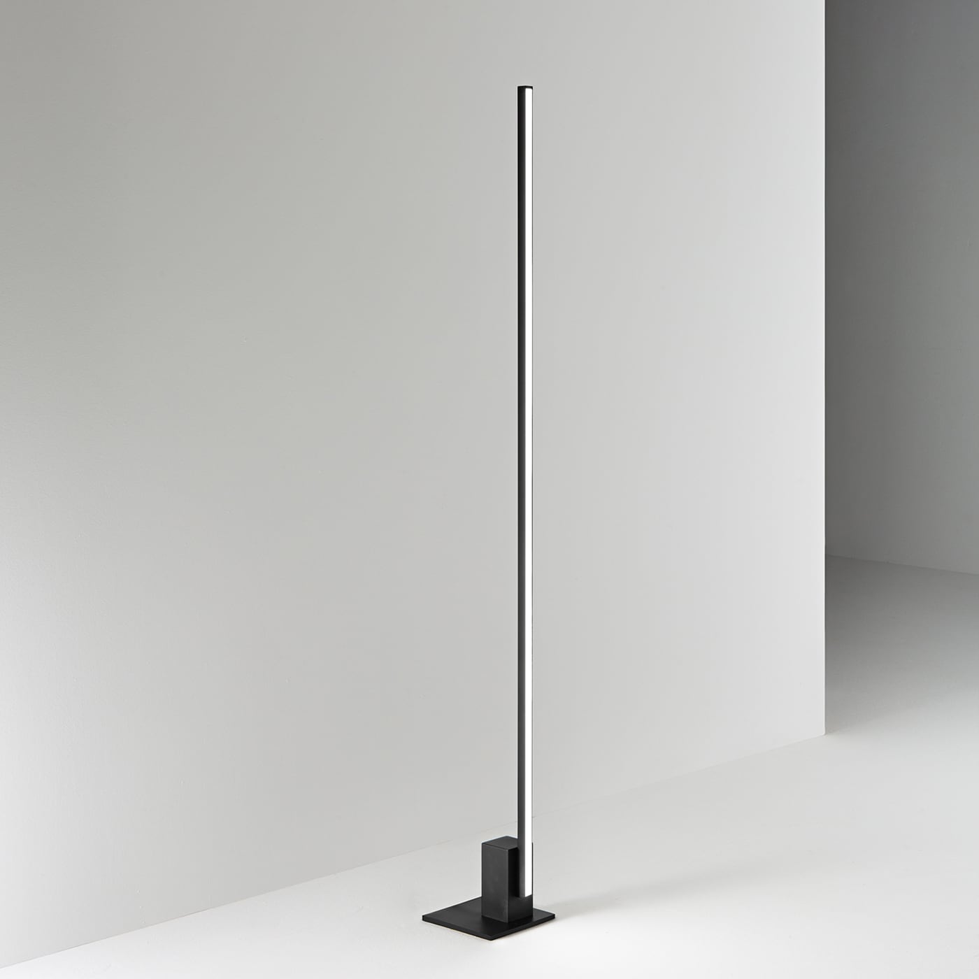 Perenz Syncro Piantana