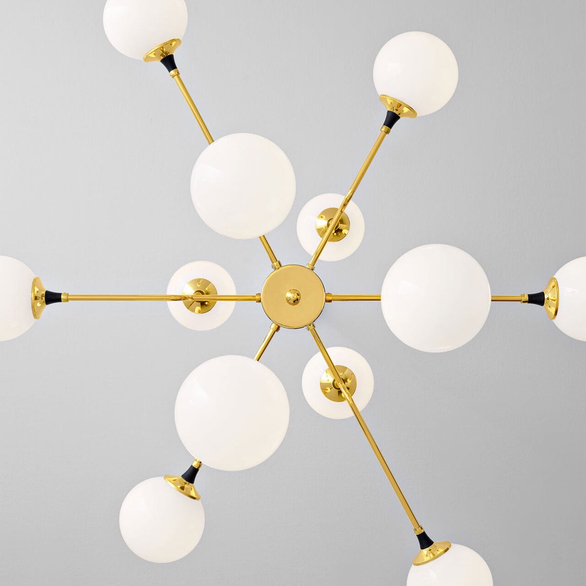 Stilnovo Galassia Sospensione