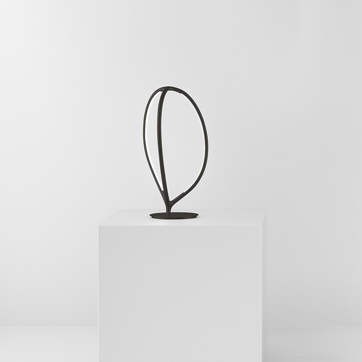 Artemide Arrival Lampada da tavolo