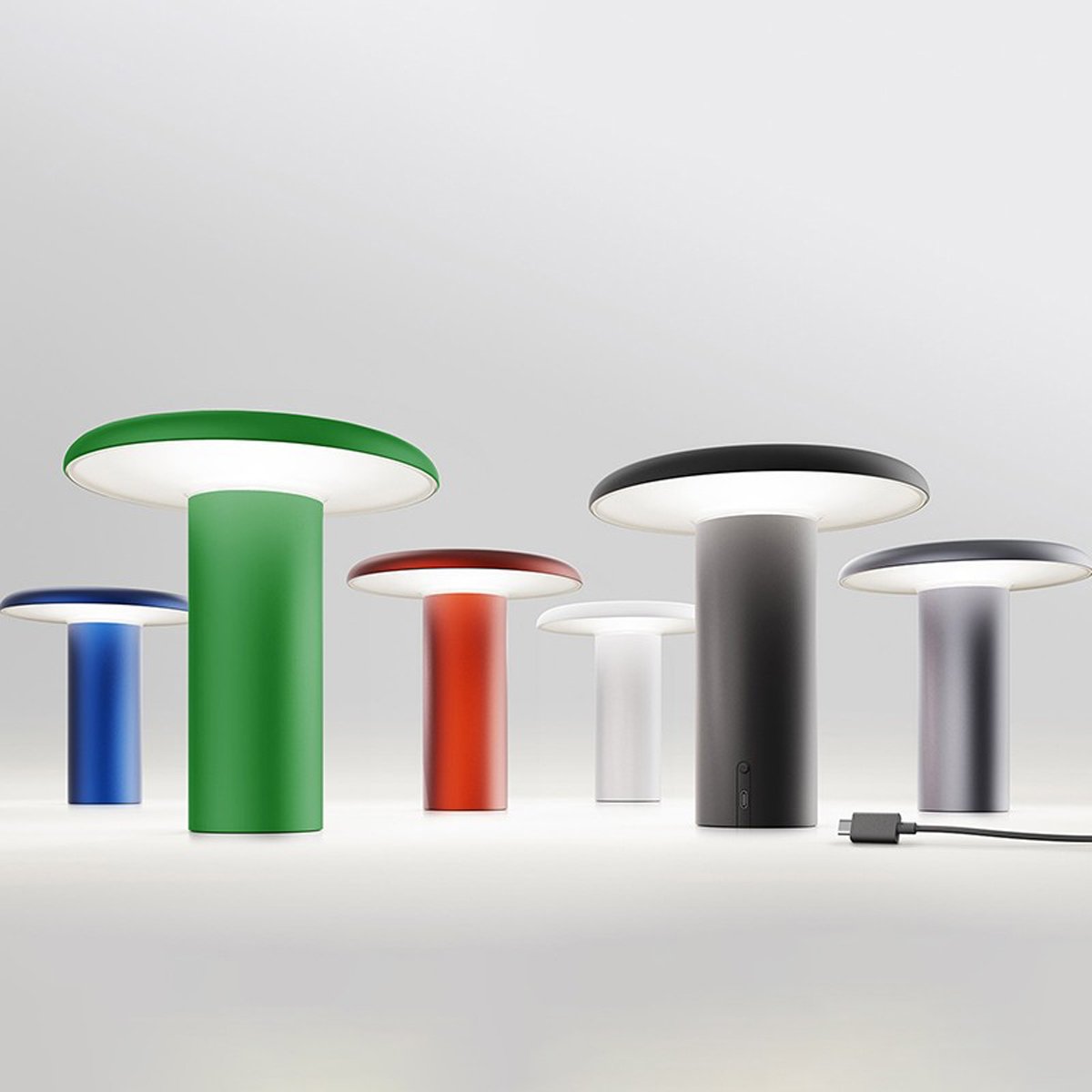 Artemide Takku Lampada ricaricabile