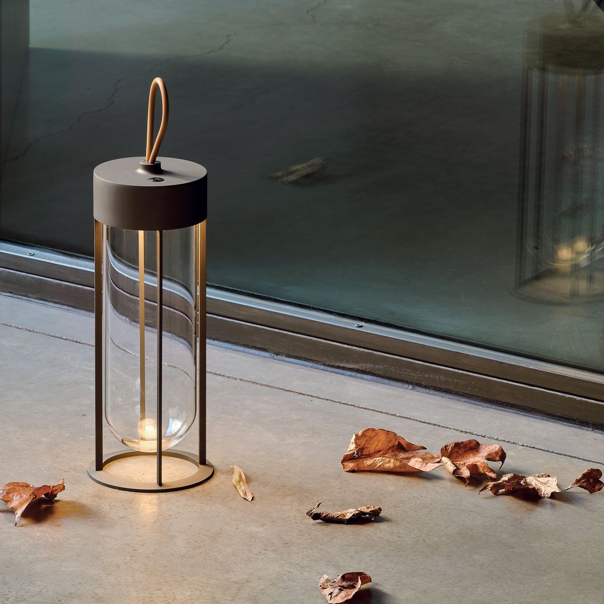 Flos In Vitro Unplugged