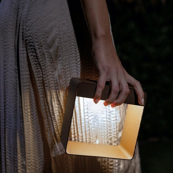 Linea Light Dama Lampada ricaricabile