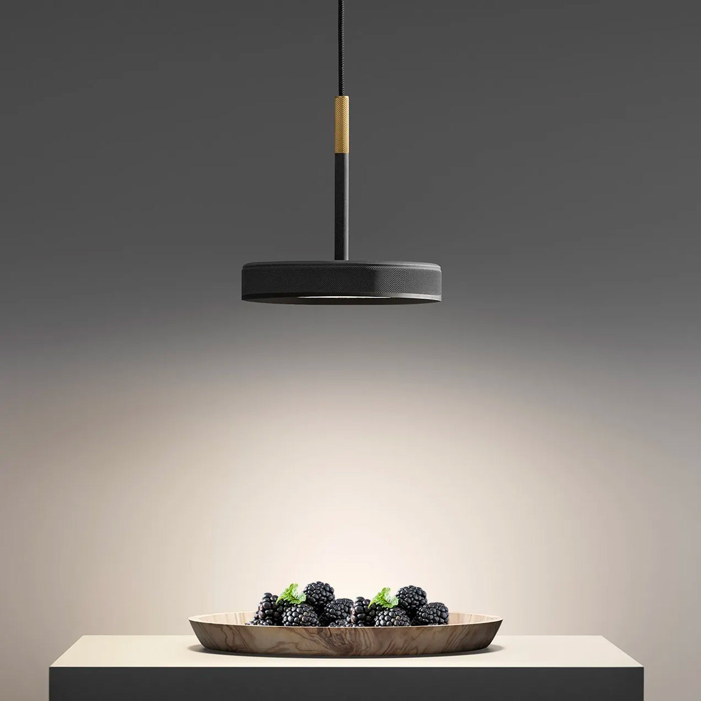 Olev Overfly Sospensione