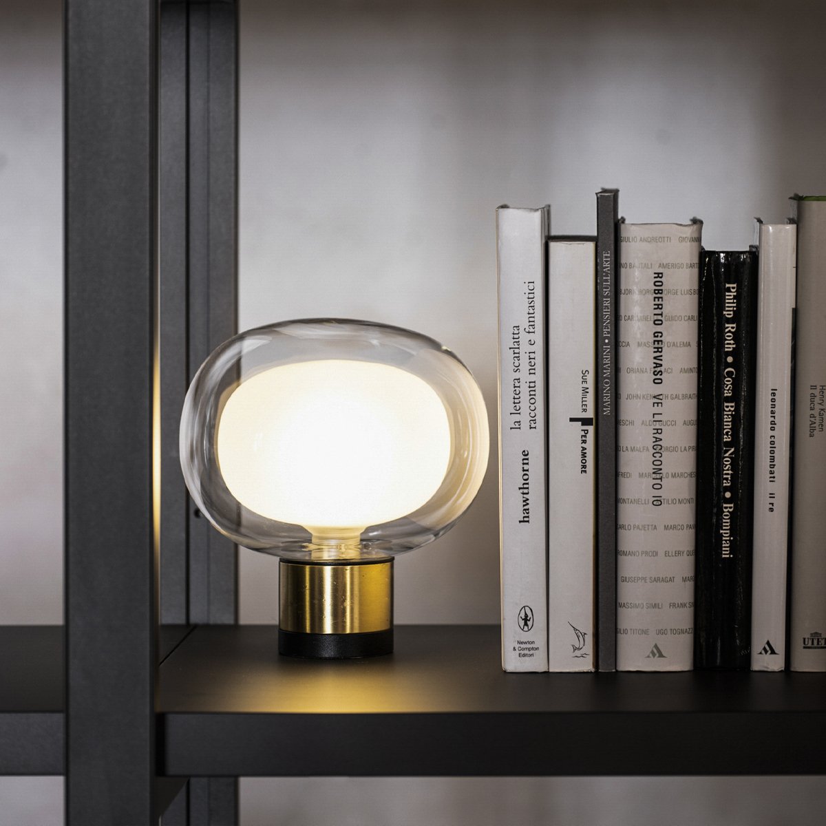 Tooy Nabila 552.36 Lampada tavolo