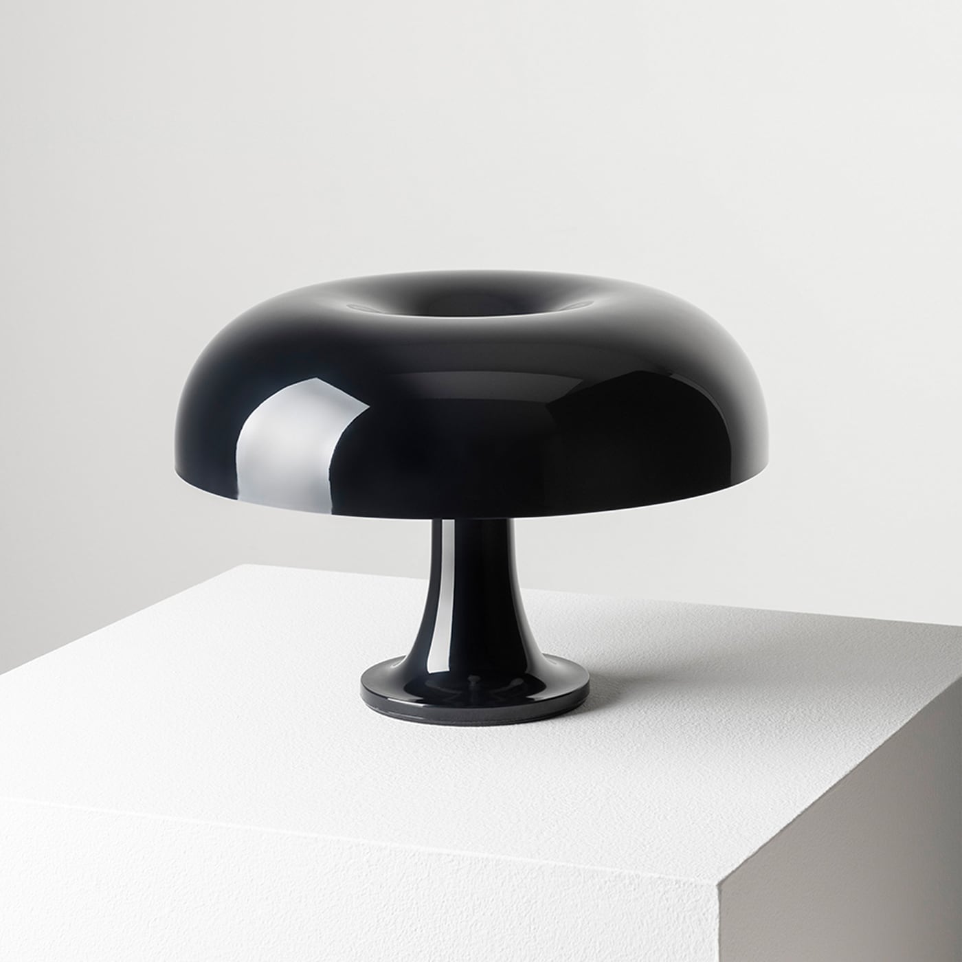 Artemide Nessino Lampada da tavolo