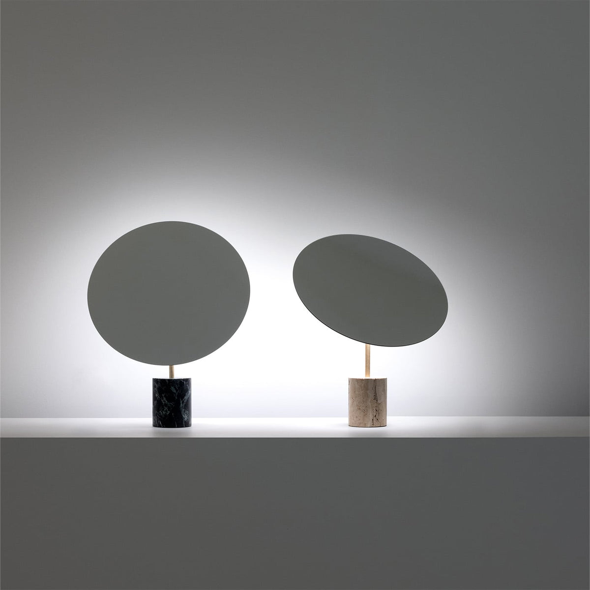 Davide Groppi Calvino Lampada da tavolo