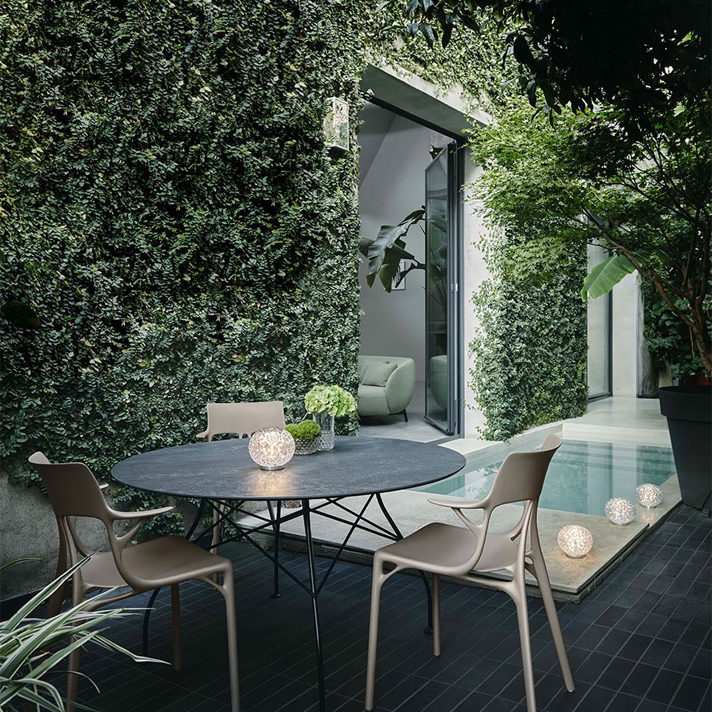 Kartell Mini Planet Lampada ricaricabile