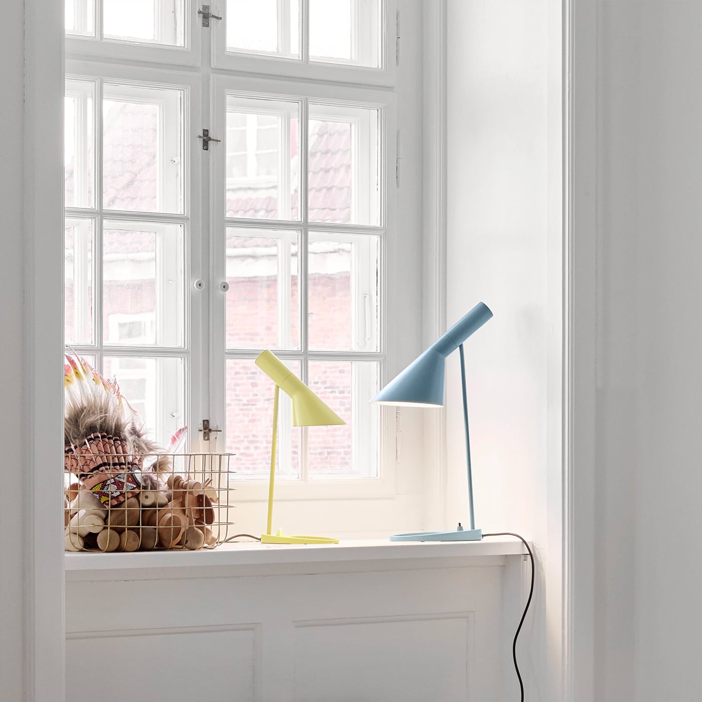 Louis Poulsen AJ Mini Lampada da tavolo