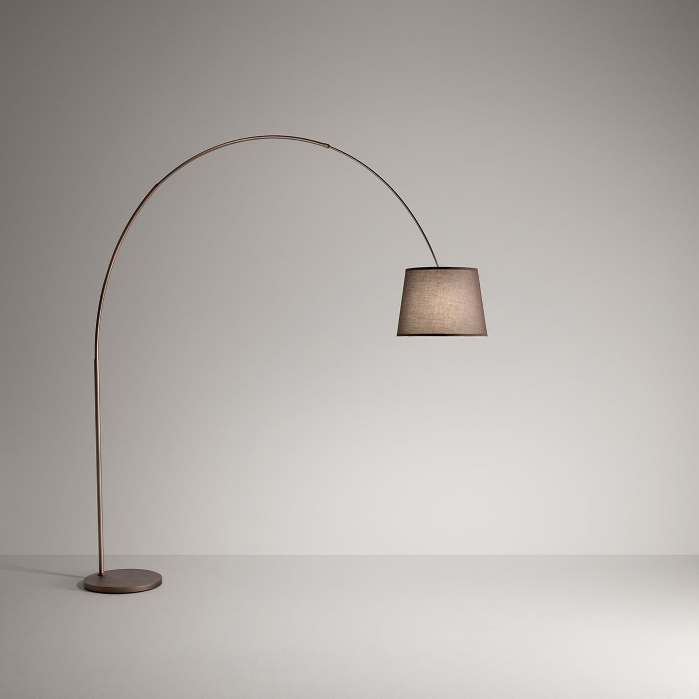 Perenz Arche Piantana