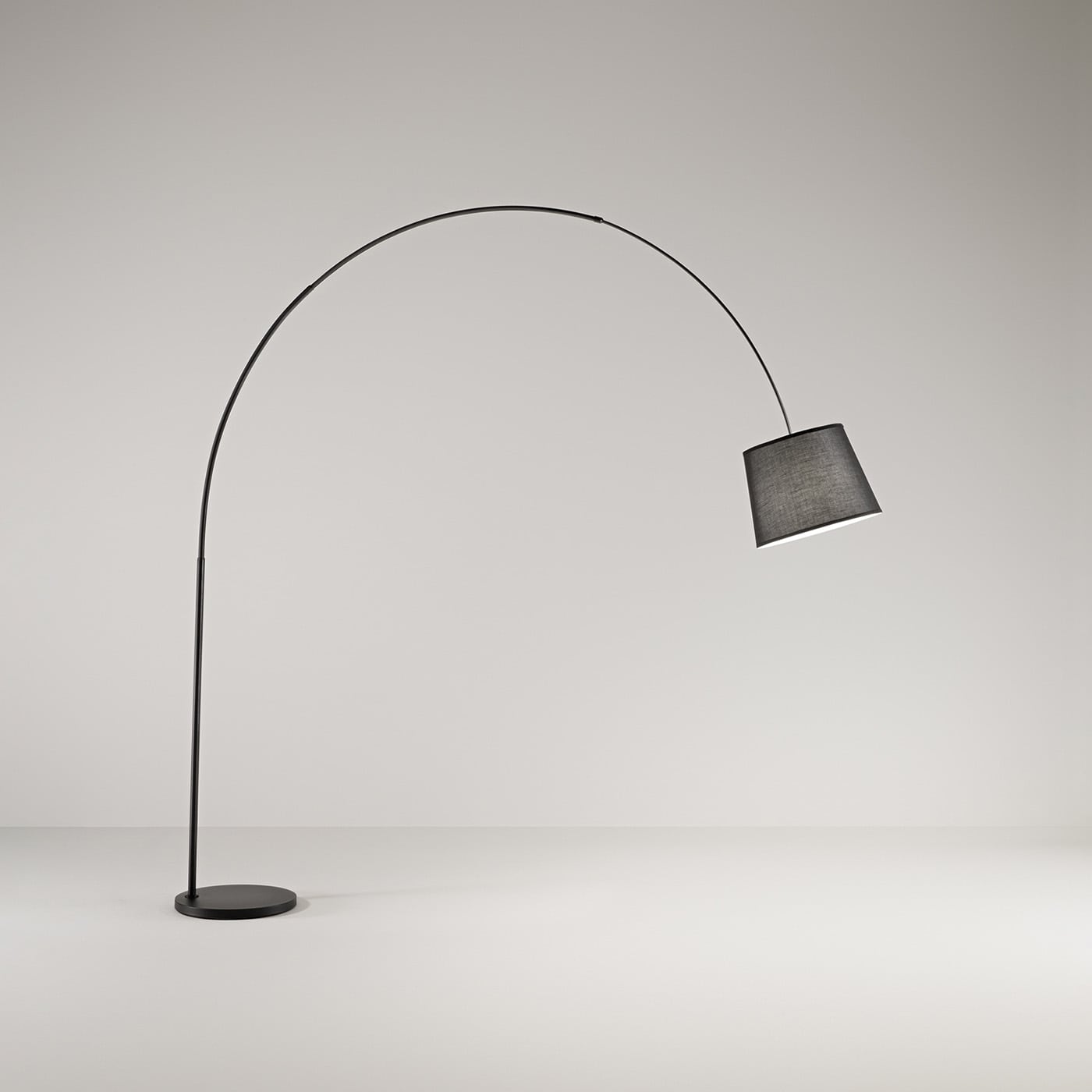 Perenz Arche Piantana