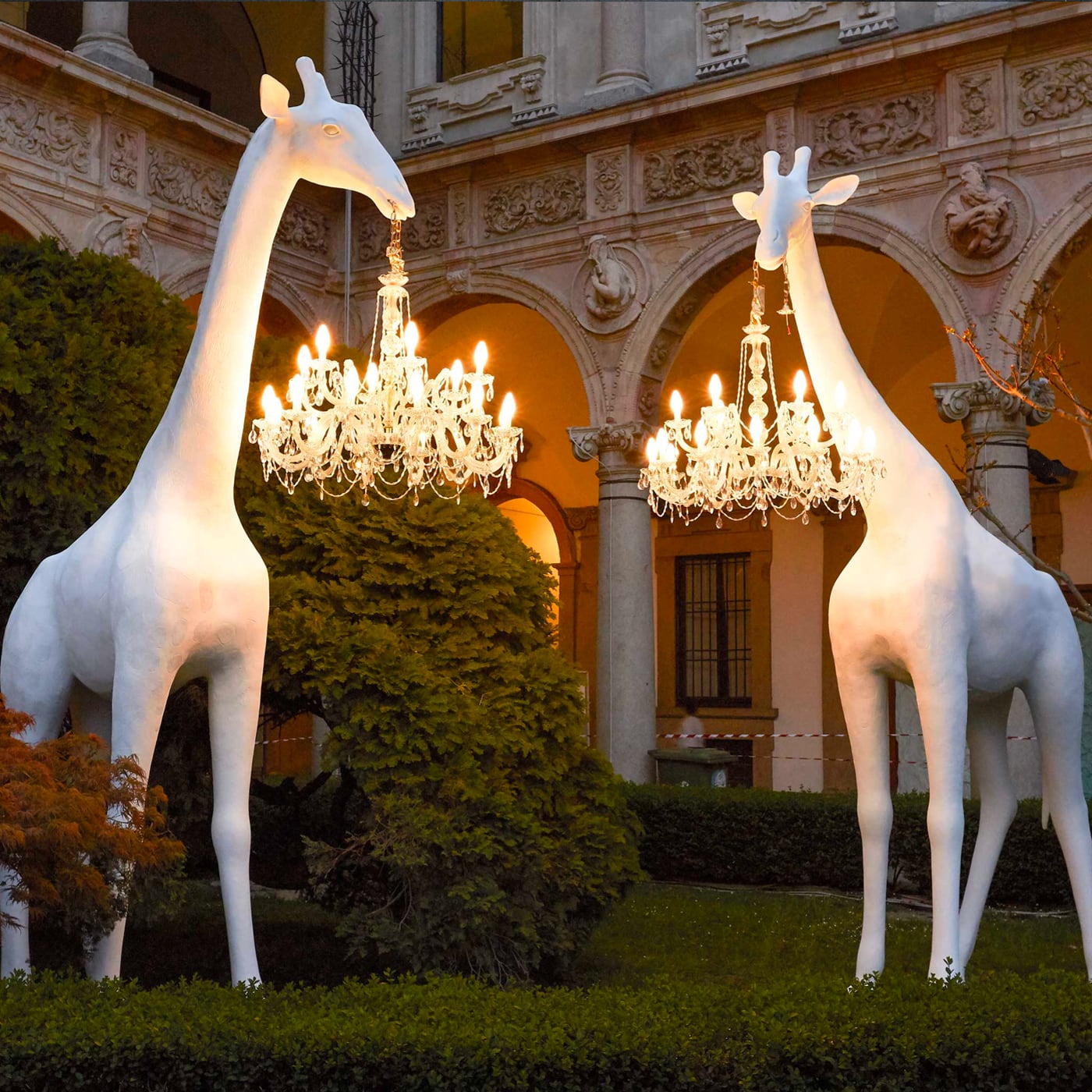 Qeeboo Giraffe in Love XL Outdoor Lampada in fibra di vetro