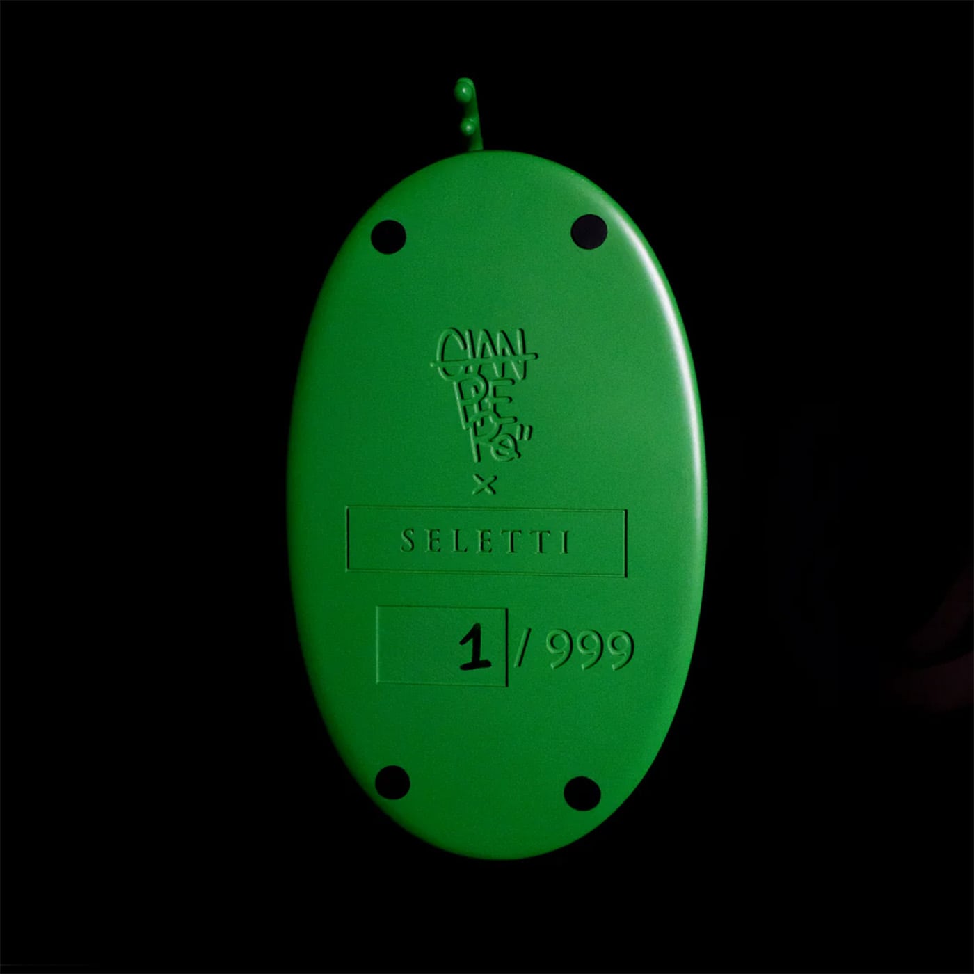 Seletti Plastic Peace Art Toy