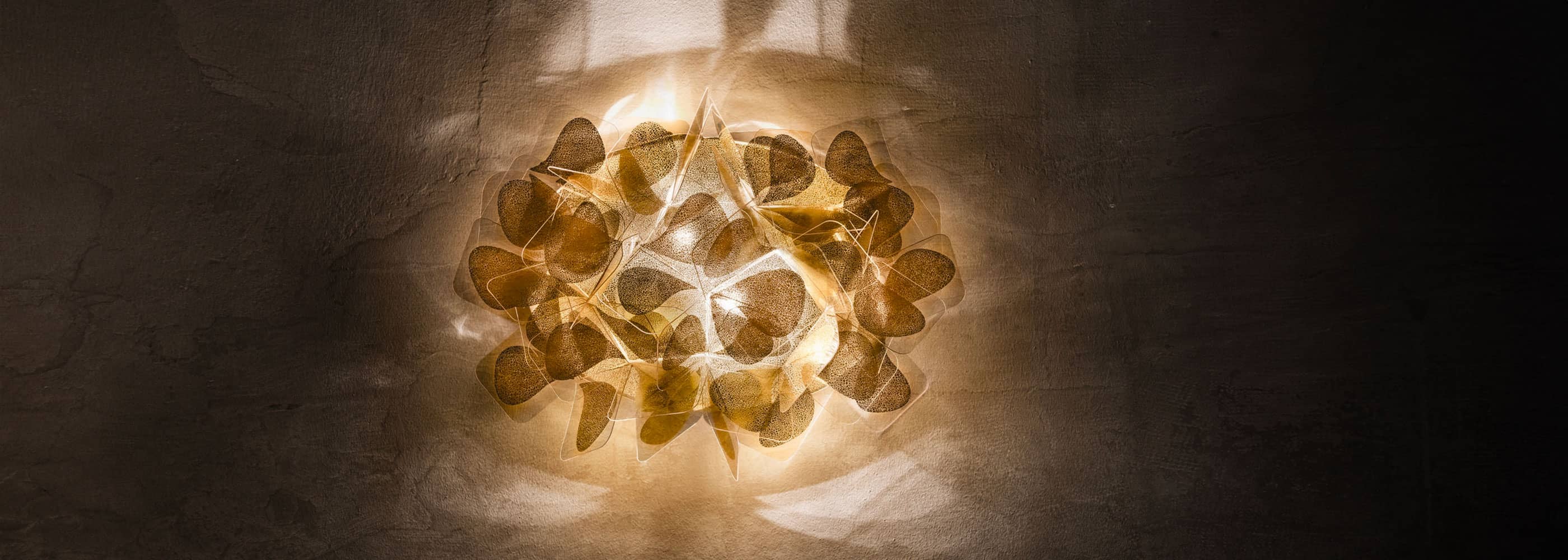 Lampade da Tavolo: Illuminazione Elegante per Ogni Ambiente